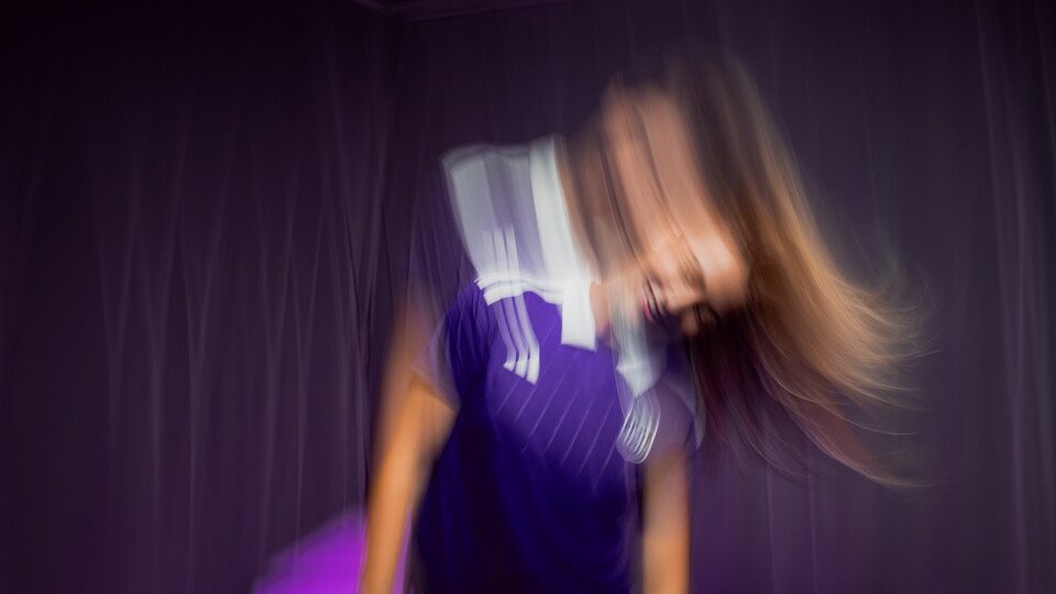 MM