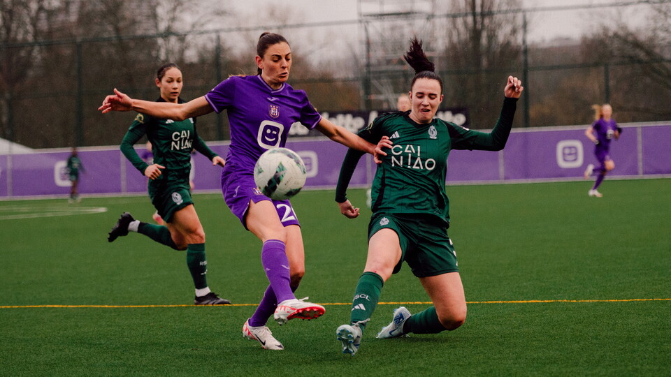 Superleague : RSCA Women 1-1 Standard