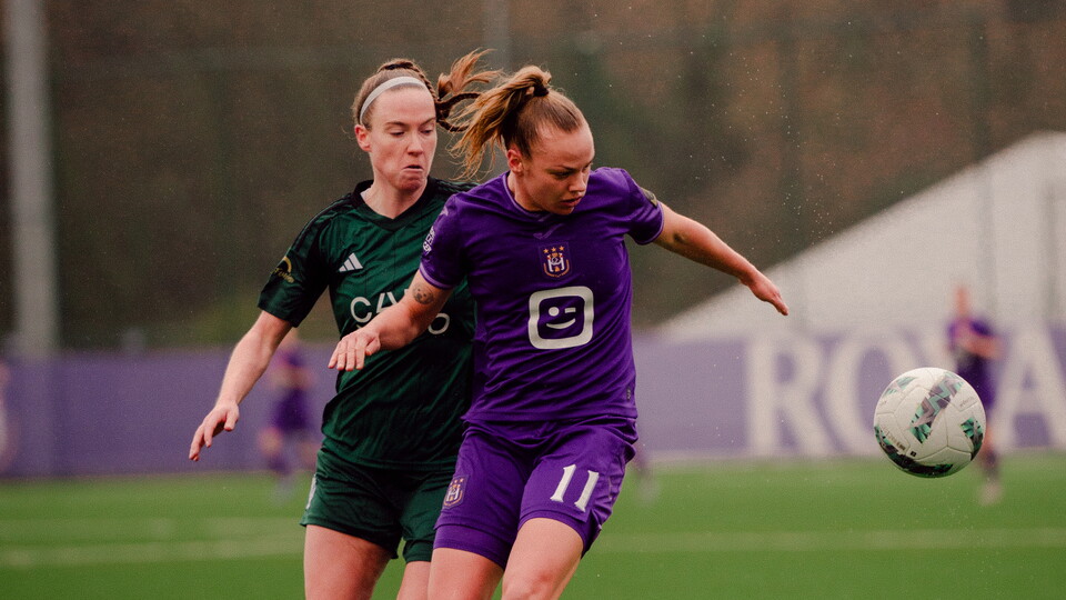 Superleague : RSCA Women 1-1 Standard