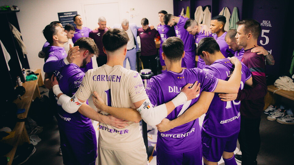 Highlights: FT Charleroi 2-5 RSCA Futsal (1/2 Futsal Cup)