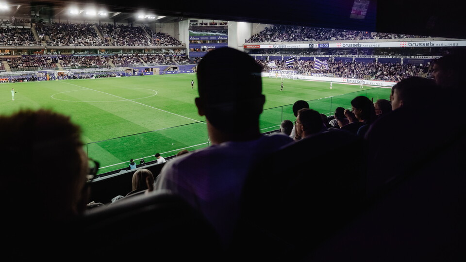 BUSINESS SEATS
