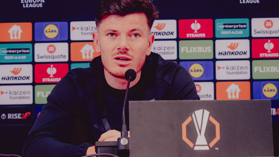 PRESS CONFERENCE 21-10-26