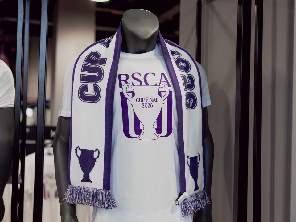 CUP FINAL MERCH