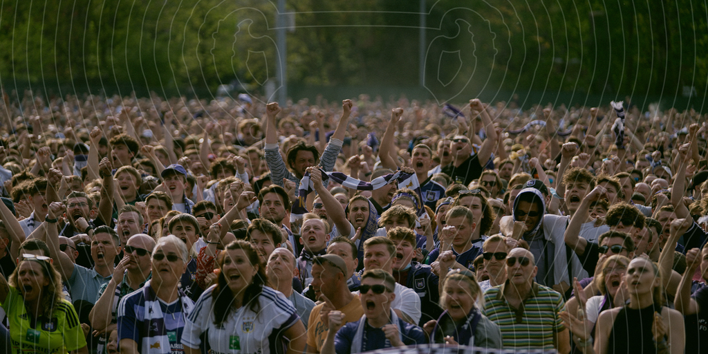 Coca-Cola Giant Screen - | experience the cup final on the big screen | ...