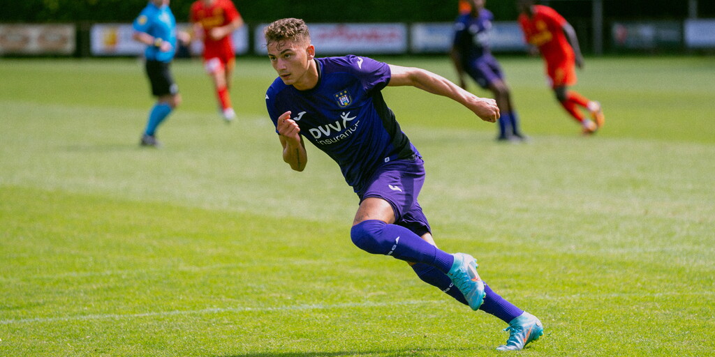 Seba's first game | RSC Anderlecht